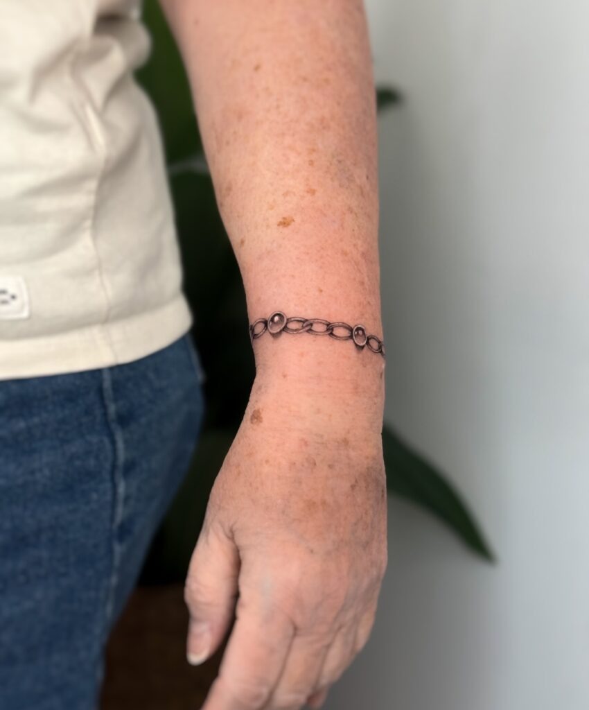 Realistic Chain Link Bracelet Tattoo Tattoo Design