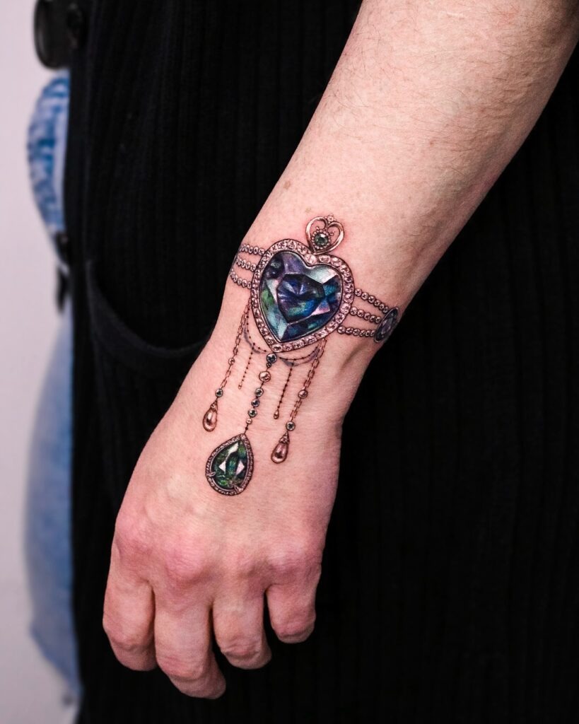 Royal Heart Gem Bracelet Tattoo Tattoo Design