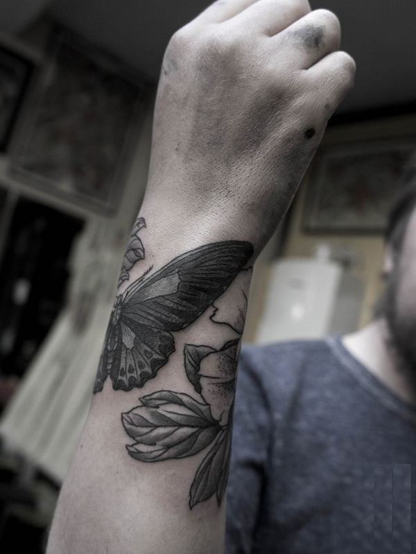 Beautiful Butterfly and Flower Tattoo Tattoo Design