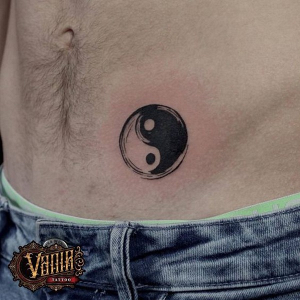 Simple Blackwork Yin-Yang Sketch Tattoo Tattoo Design
