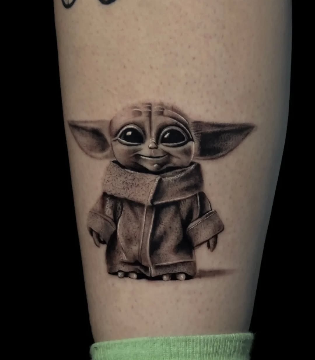Stylish Yoda Tattoo with Textural Details Tattoo Design