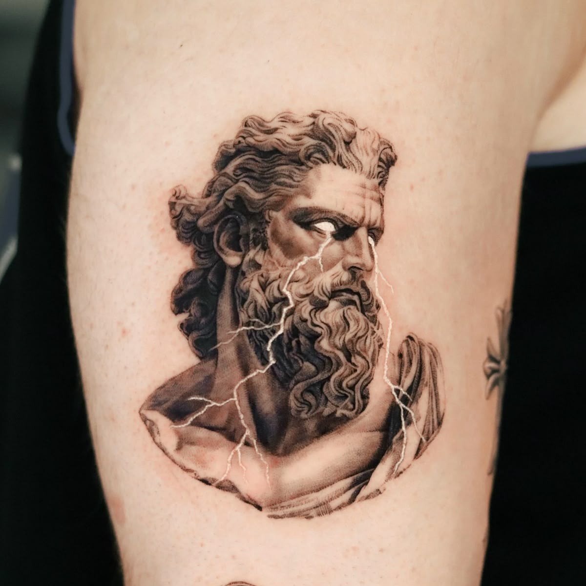 Fierce Zeus Gripping Lightning Tattoo Tattoo Design