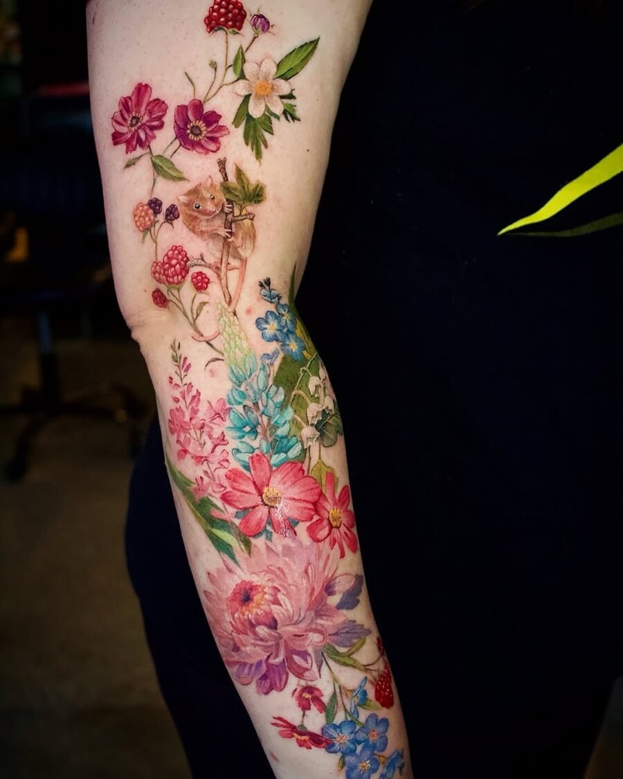 Vibrant Zinnia Blossoms for Bold Expression Tattoo Design